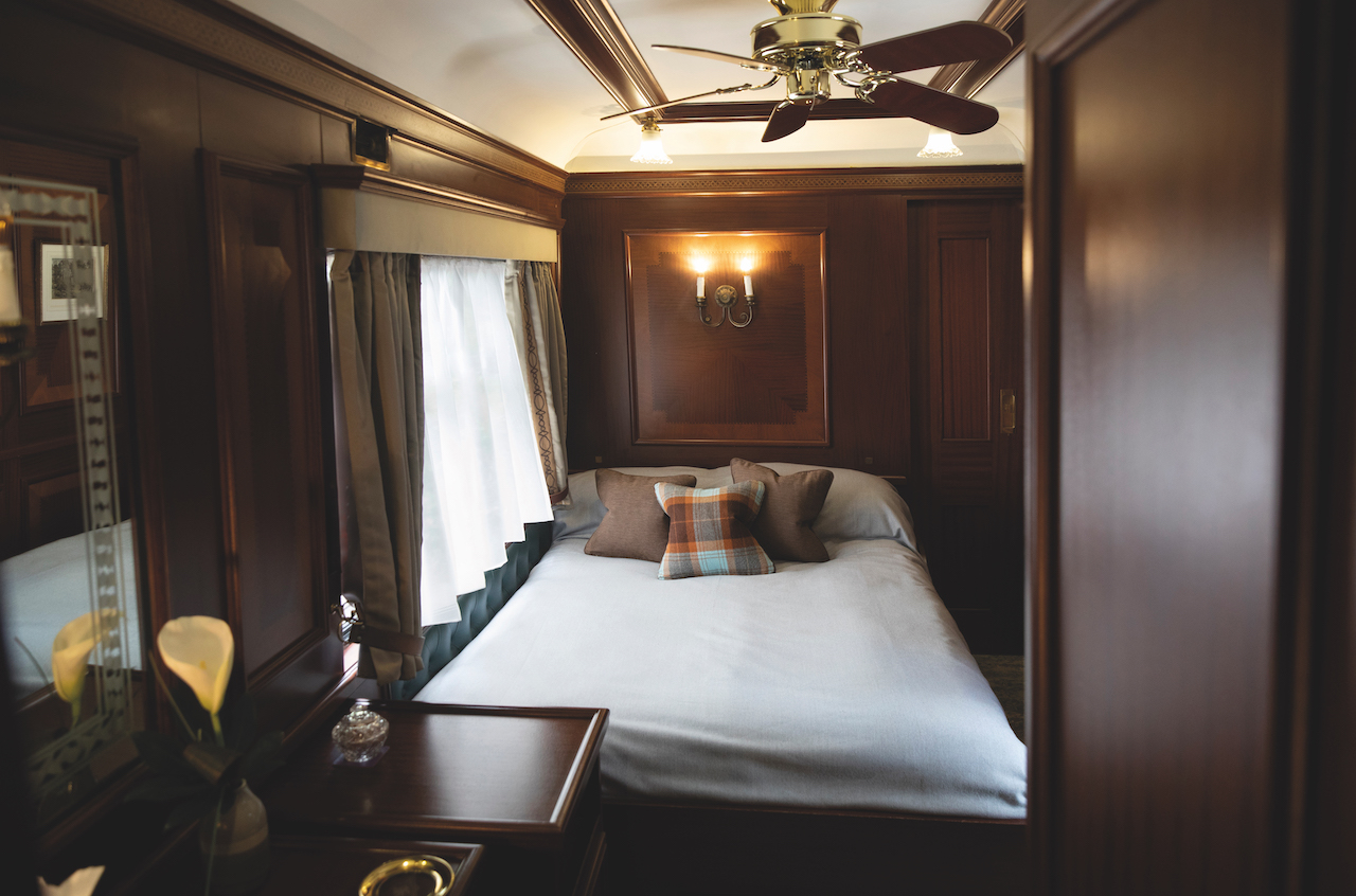 To mark the start of an epic season, Royal Scotsman, A Belmond Train, Scotland has created the Dior Spa Royal Scotsman, which will join the rake from 10 April 2023.