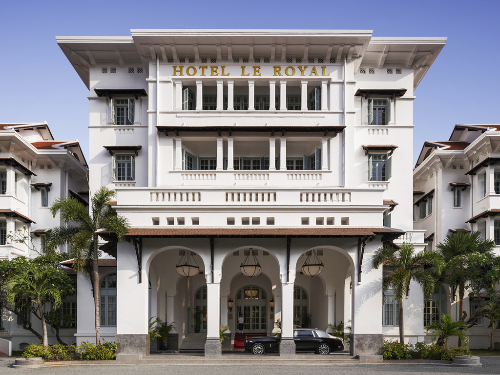 Headed to the Cambodian capital and looking for stylish digs from which to explore? Check into Tribe Phnom Penh Post Office Square.