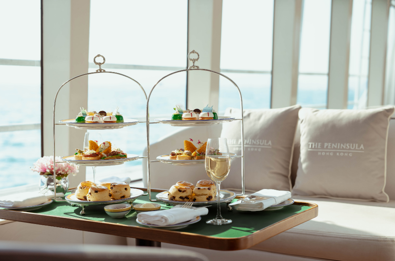 Stoke the flames of love in Hong Kong with the luxurious limited-time Peninsula Afternoon Tea or Cocktail Soiree on the Harbour.