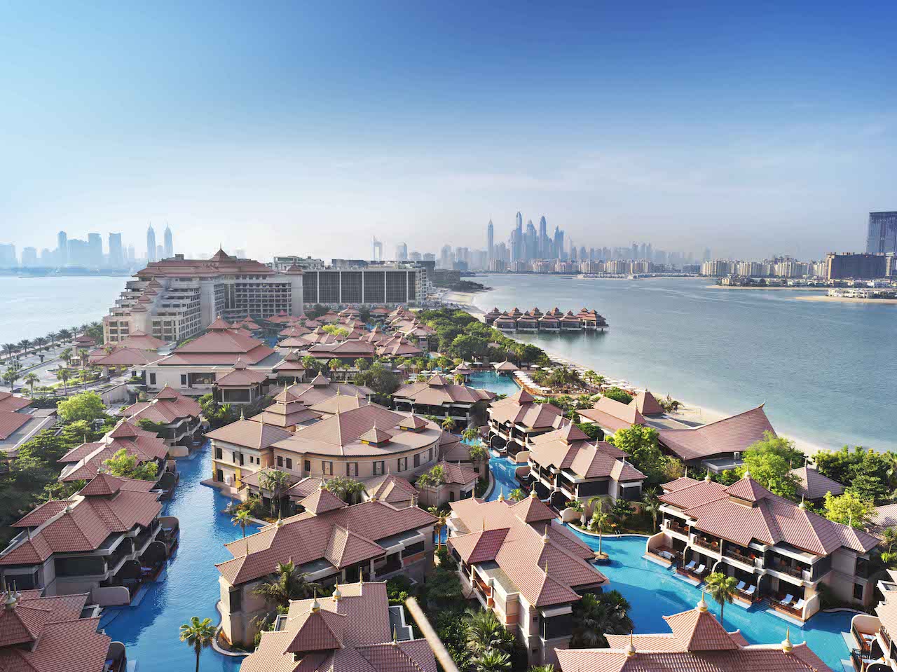 Anantara The Palm Dubai is a luxurious seaside retreat that’s ideally suited for families and couples alike. We take a closer look.
