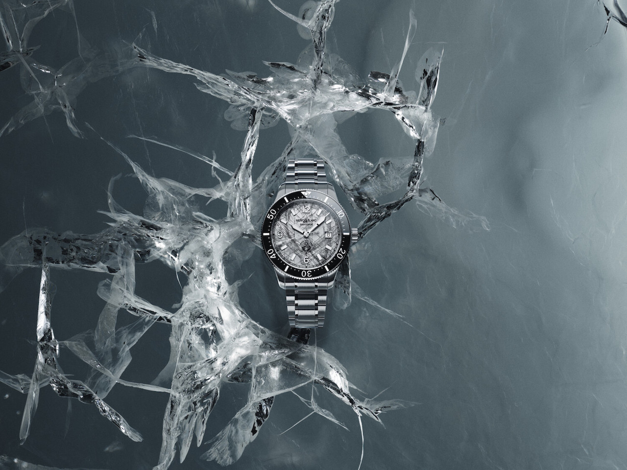 The Montblanc 1858 Iced Sea Automatic Date is back with a new colour and a boutique exclusive.
