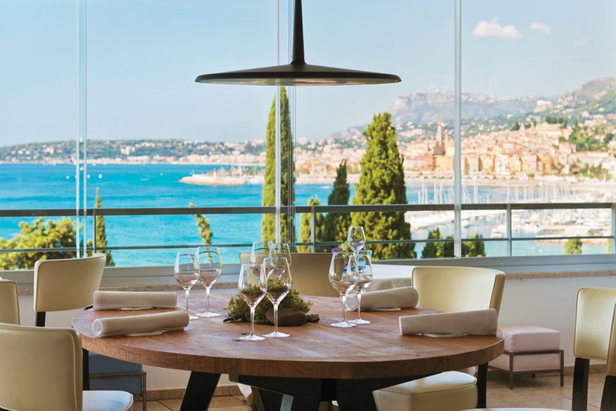 Silversea Cruises has formed a unique collaboration with the three Michelin-starred restaurant Mirazur to offer guests an immersive new culinary experience on the French Riviera.