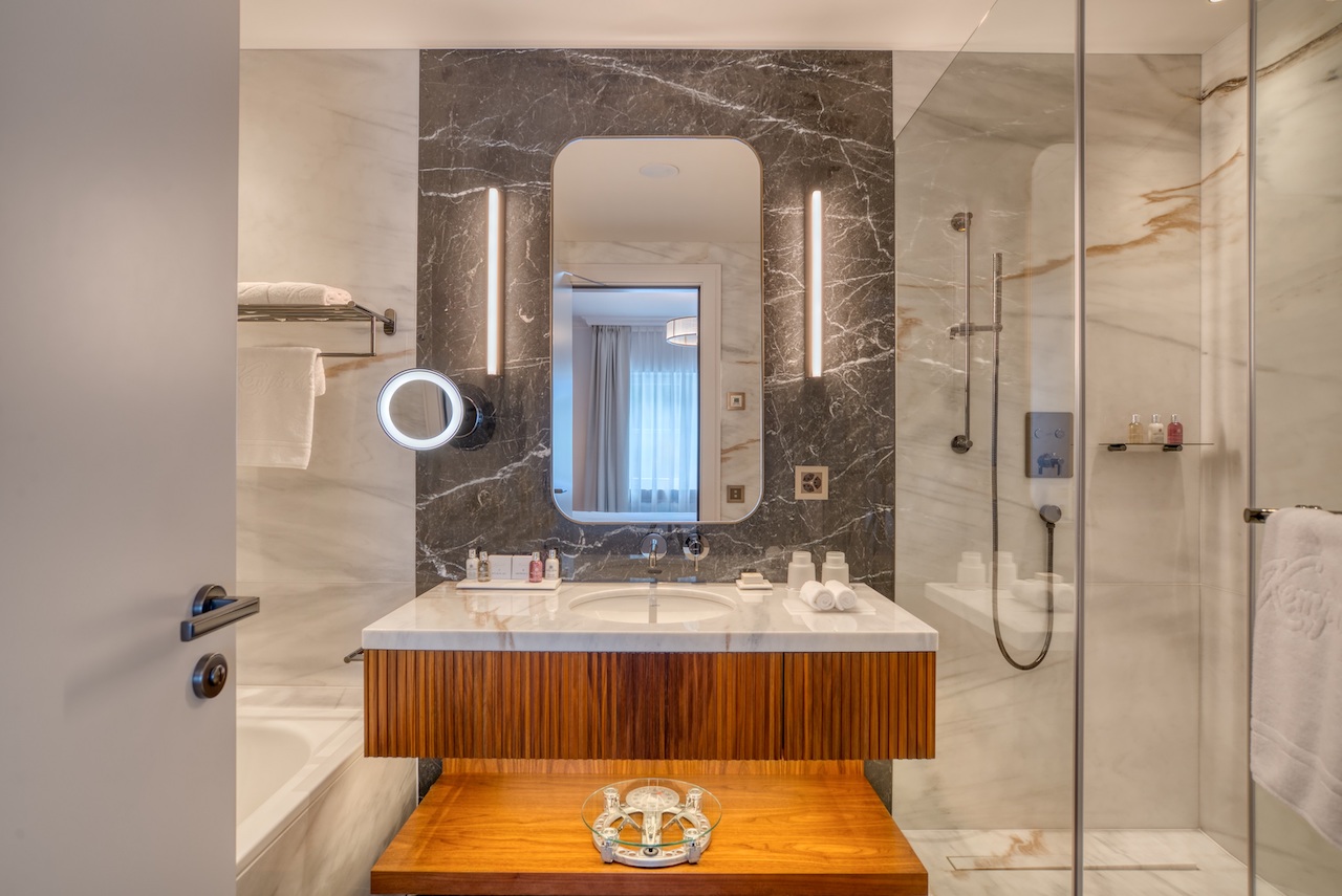 Grand Hotel des Bains Kempinski St. Moritz delights with elegant new Double Rooms and Junior Suites