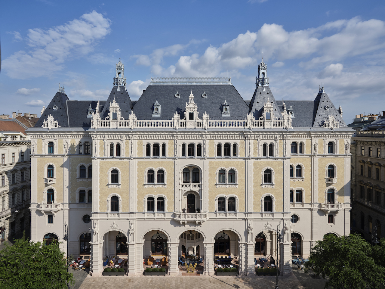 W Budapest Injects Life into City’s Iconic Palace