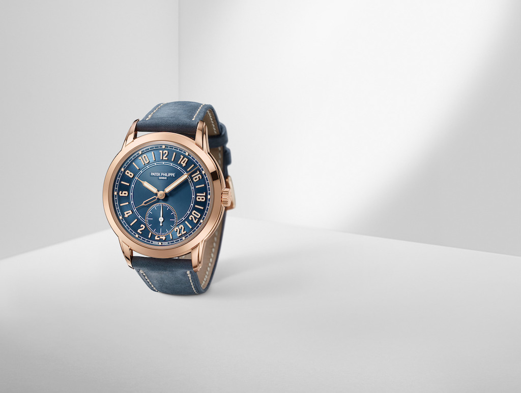 Patek Philippe Expands its travel watch line up with the new Calatrava 24-Hour Display Travel Time Reference 5224R-001.