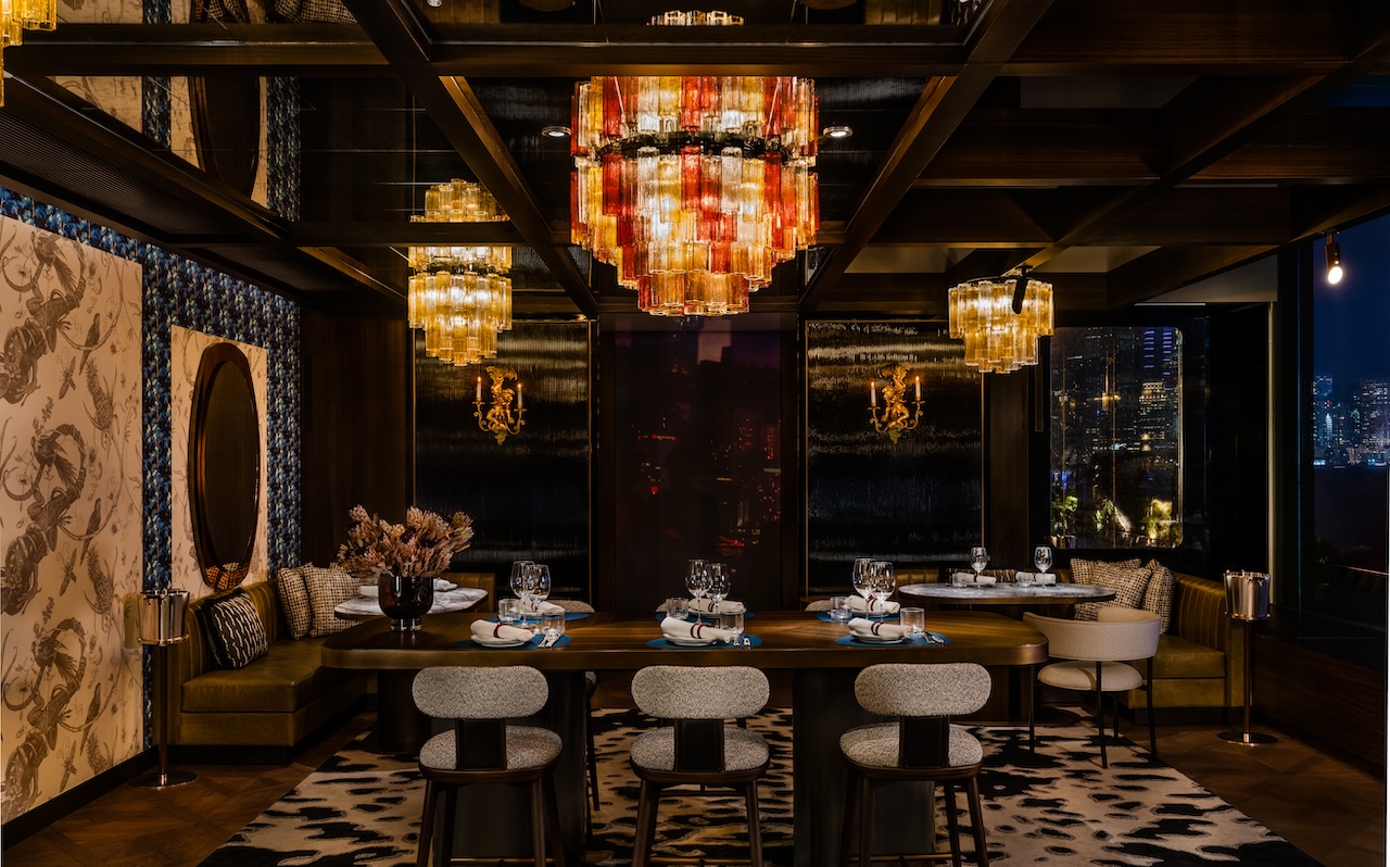 Qura, a sophisticated new cocktail destination with dazzling Victoria Harbour views, has opened at the Regent Hong Kong.