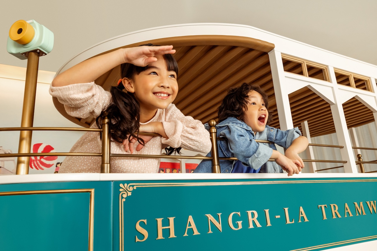 Five-star hotel Island Shangri-La has launched 21 new family rooms and suites and a series of exclusive family services in the heart of Hong Kong