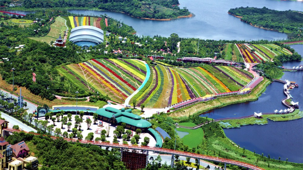 Top Family-Friendly Theme Parks in Asia