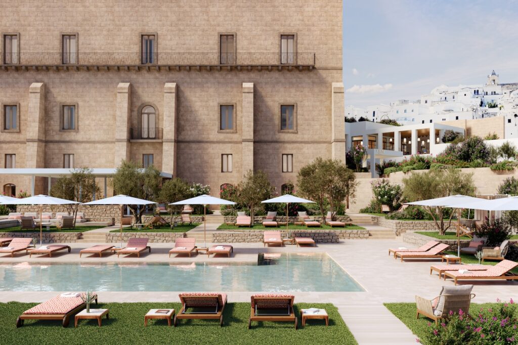 Headed to Italy this summer? You might want to check out the stunning new Vista Ostuni boutique hotel set in the ‘White City’ of Ostuni.