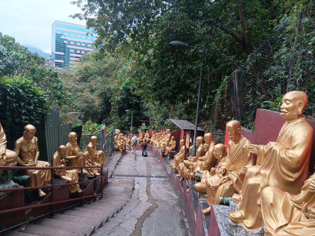 10,000 Buddhas Monastery