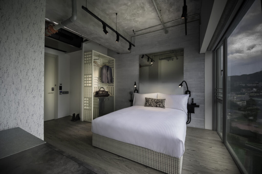 Southside by Ovolo Deluxe Queen Room