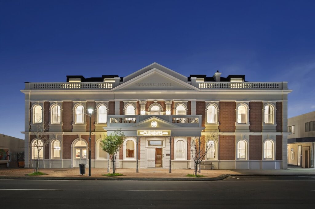 Clements Hotel