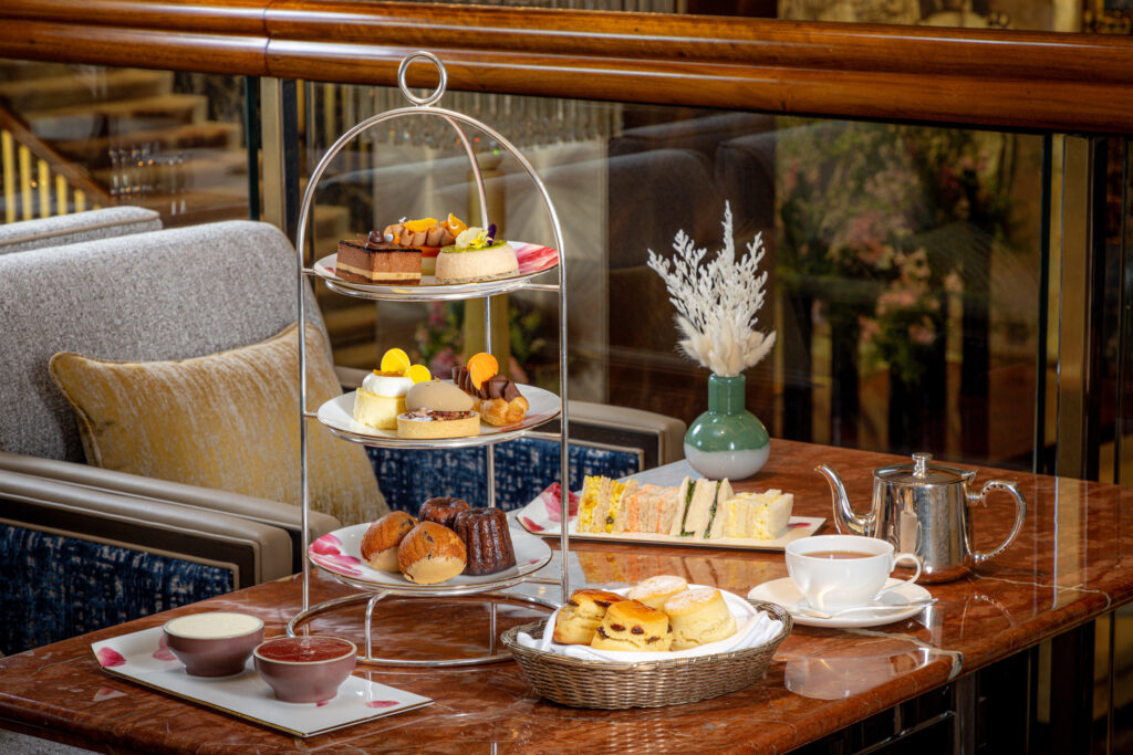 The Clipper Lounge Mandarin Oriental