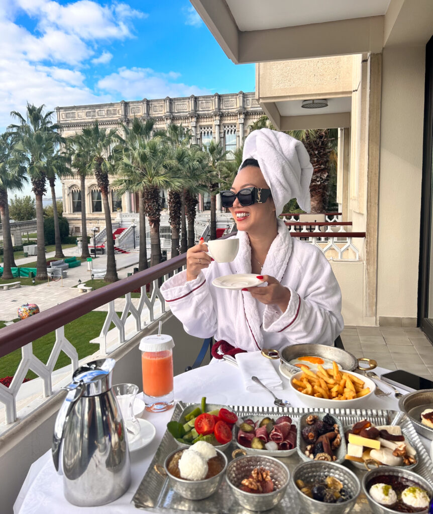 breakfast with wife in Istanbul