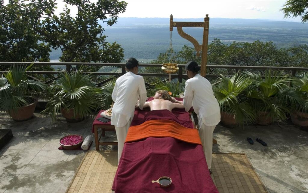 Ananda in the himalayas massage
