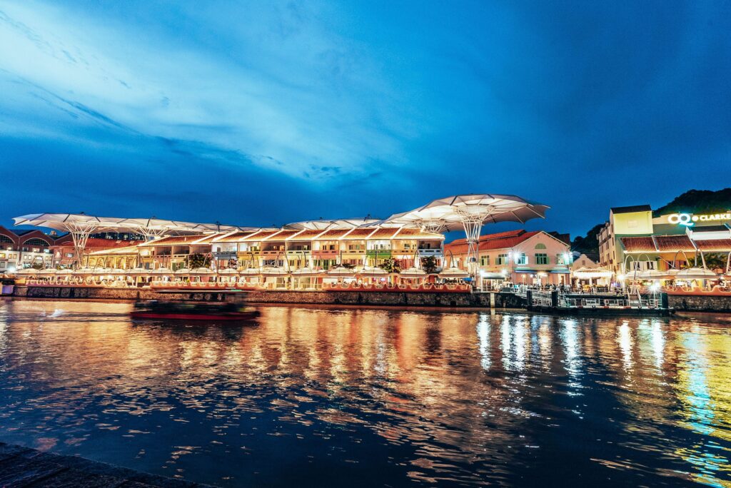 Clarke Quay boats at night