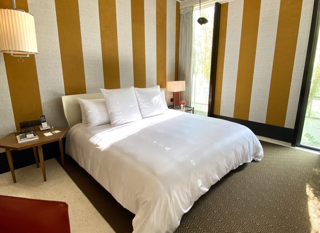 asaya lodges at rosewood hong kong