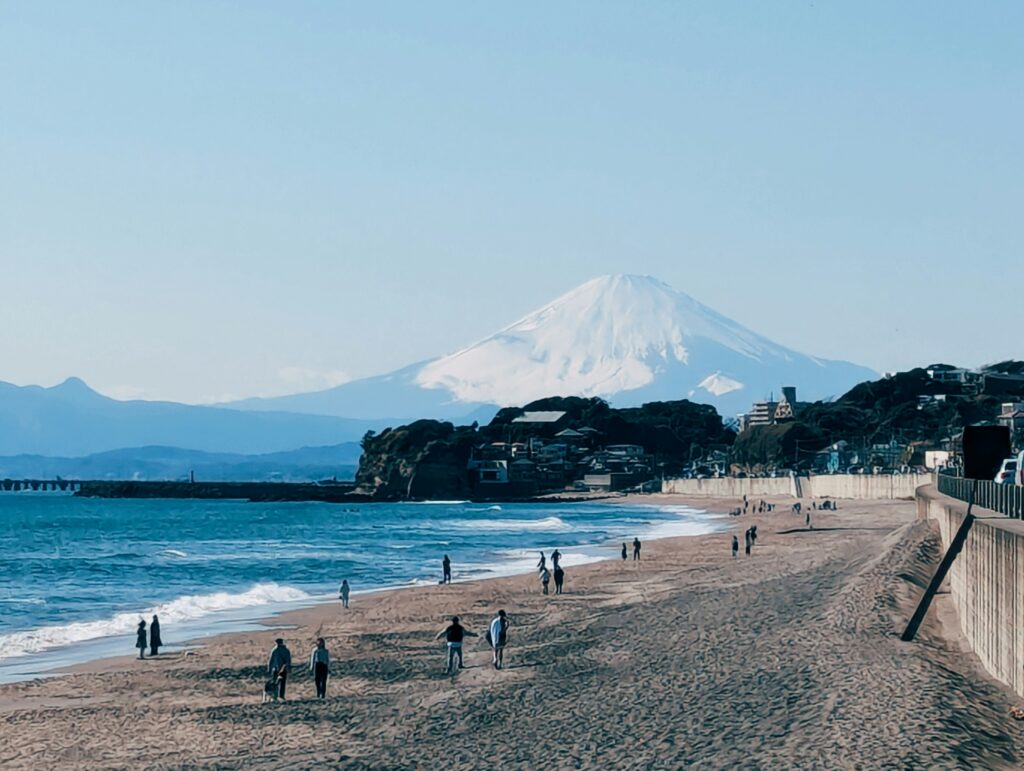 Kamakura beach view of Mount fuji