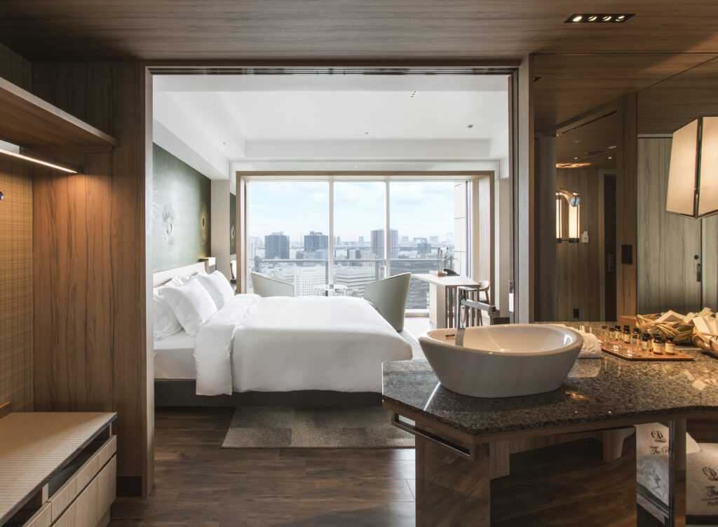 Premium King The Prince Park Tower Tokyo
