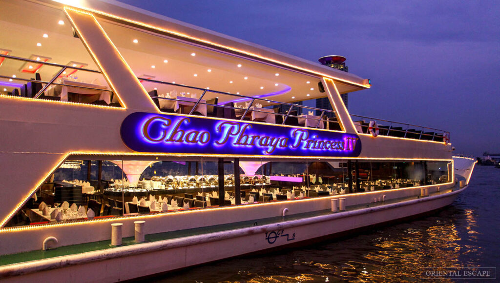Chao Phraya Princess at night